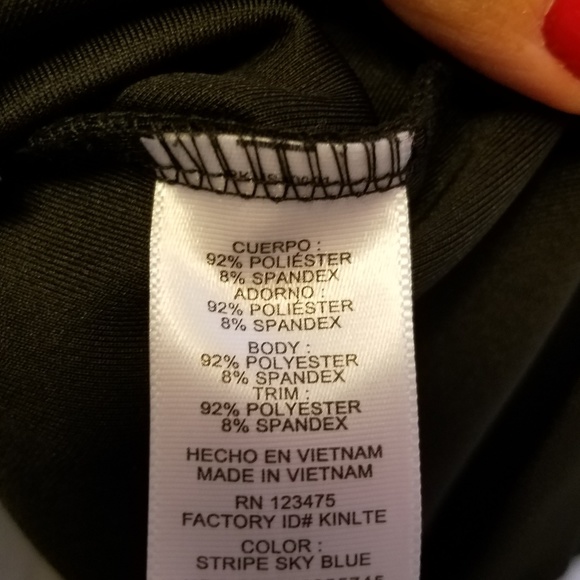 ** 2 / $15 ** Dress Size Medium - Picture 4 of 4